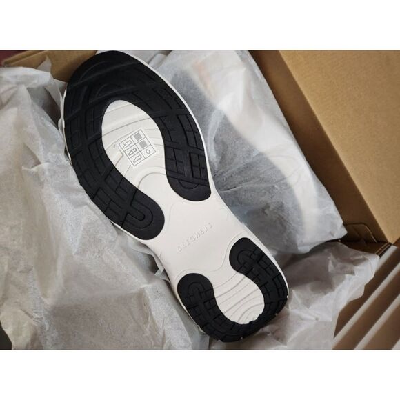 Skechers Street Pretty Knitty Sneakers – Women’s 9.5 Black | Memory Foam | NIB - Picture 10 of 10